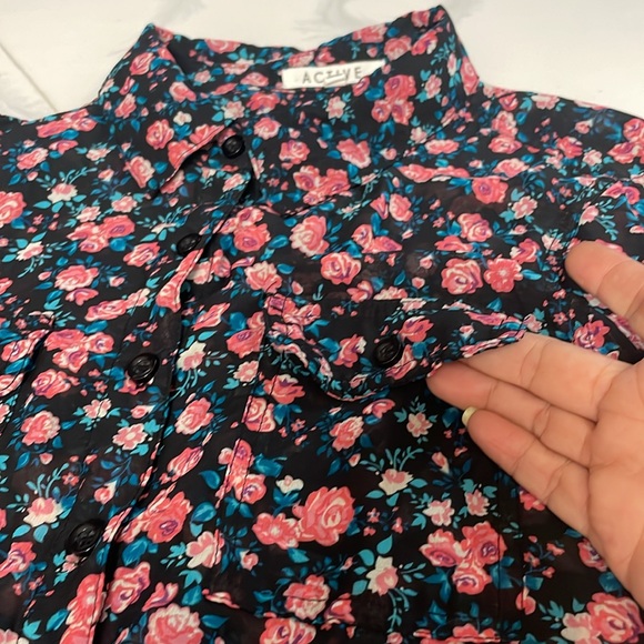 Active Floral Print Blouse Perfect Shirt - Picture 12 of 13